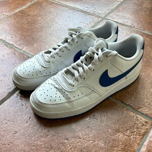 Nike Court Vision